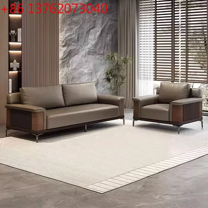 

Диваны и комплекты мебели для гостиной: трехместные диваны, секционные диваны, распродажа остатков