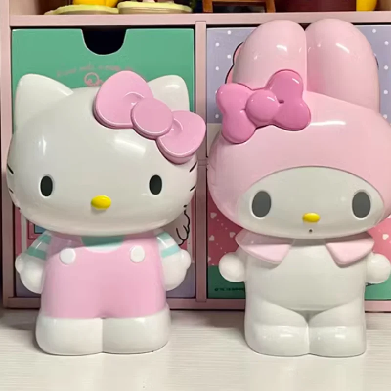 Sanrio Super cute Characters Series Kuromi My Melody Cinnamoroll Cute Pen Holder Stationery Makeup Brush Storage Gift