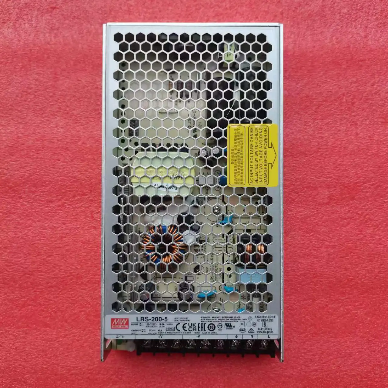 

MEAN WELL LRS-200 LRS-200-5 LRS-200-12 LRS-200-24 LRS-200-48 Single Output Switching Power Supply LRS-200 5V 12V 24V 48V