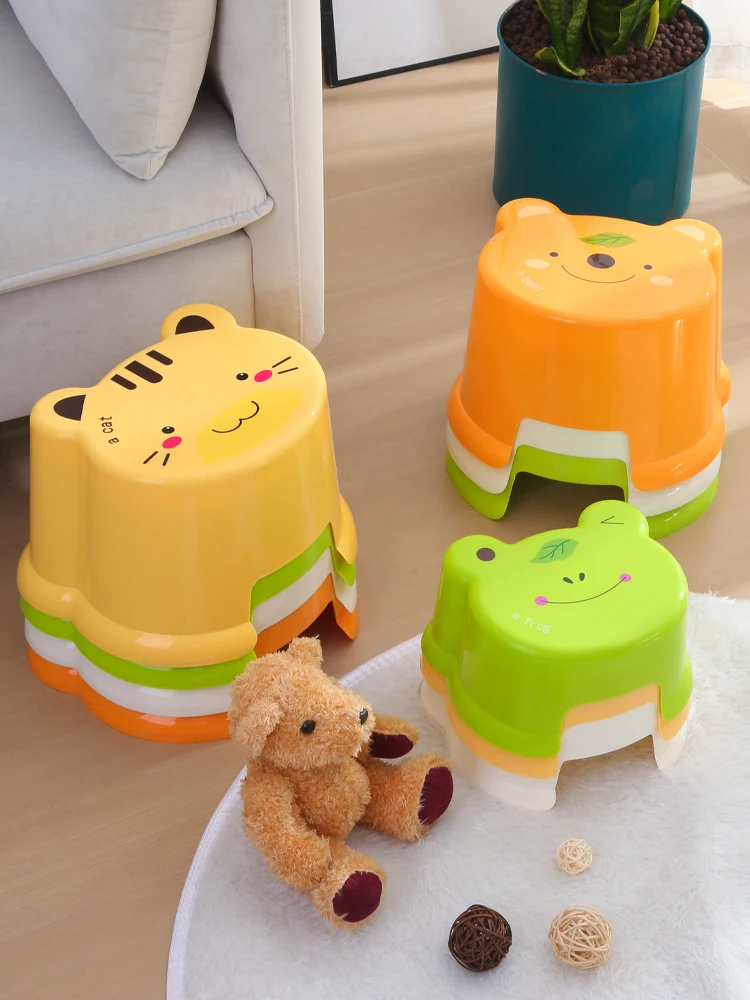 

Plastic stools, fashionable small benches thickened household square stools, cooked rubber low stools, children's