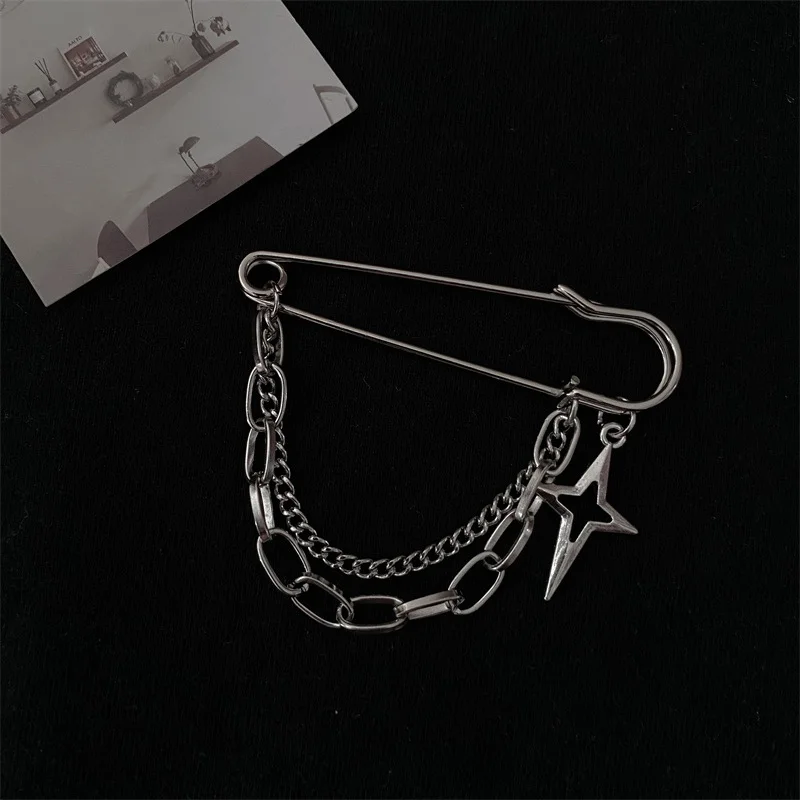 Korean Style Metal Butterfly Chain Brooch For Women Men Suit Decoration Tassel Chain Metal Beads Pin Cloth Jewelry Accessories