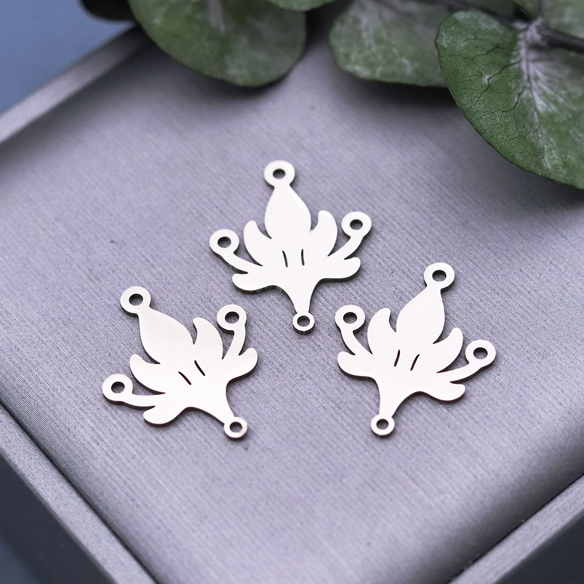 3pcs Fleur-de-lis Flower Connecter DIY Gift Stainless Steel Charms For Jewelry Making Bracelets Earrings Craft Pendant