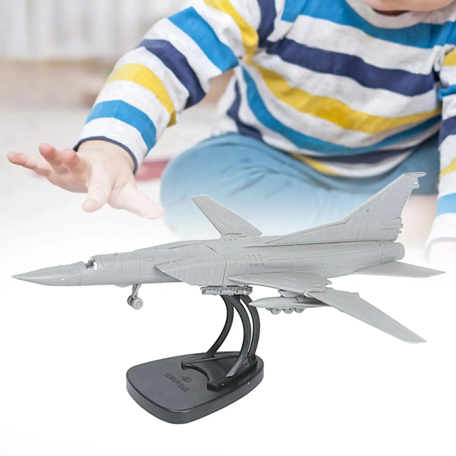 1:144 Aircraft Building Model Souvenir Collection Desktop Decoration with Display Base for Home Bedroom Bar TV Cabinet Office