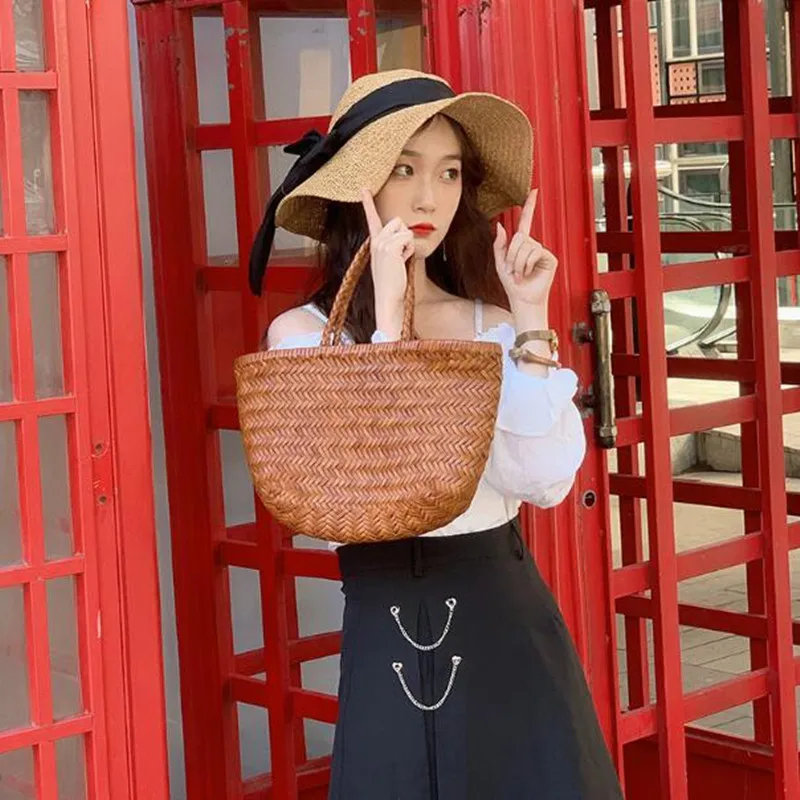 Vintage Shopping Bag First layer cowhide woven bag Genuine Leather Woven casual vegetable basket bag +Casual Woven Inside Bag