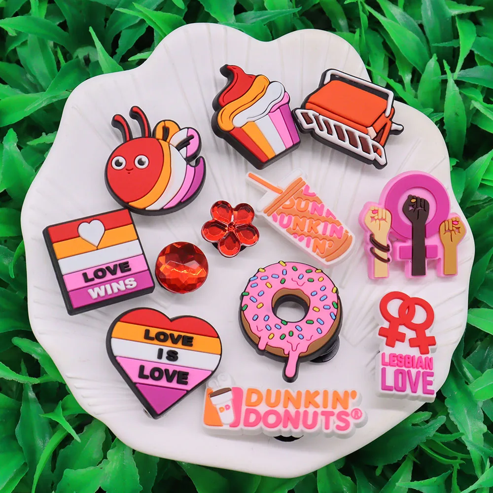 O amor é Amor Donut Insetos Sandálias De PVC, Adulto Encantos Da Sapata Decorações, Arco-Íris Sorvete Fivela Tamanço, Fit Holiday Gift, 1Pc