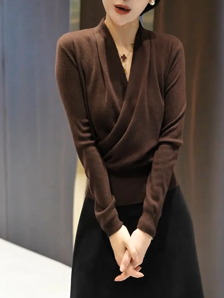 

Модный трикотажный топ Ele V-Neck больших размеров для женщин, осень 2025, премиум-качество, комфортная посадка