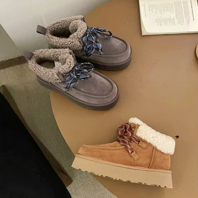 2025 شتاء جديد أحذية الثلوج سميكة القاع فوكارا حزام جلد الغنم والفراء المتكاملة الثلوج الأحذية الصوف حزام أحذية بوت قصيرة