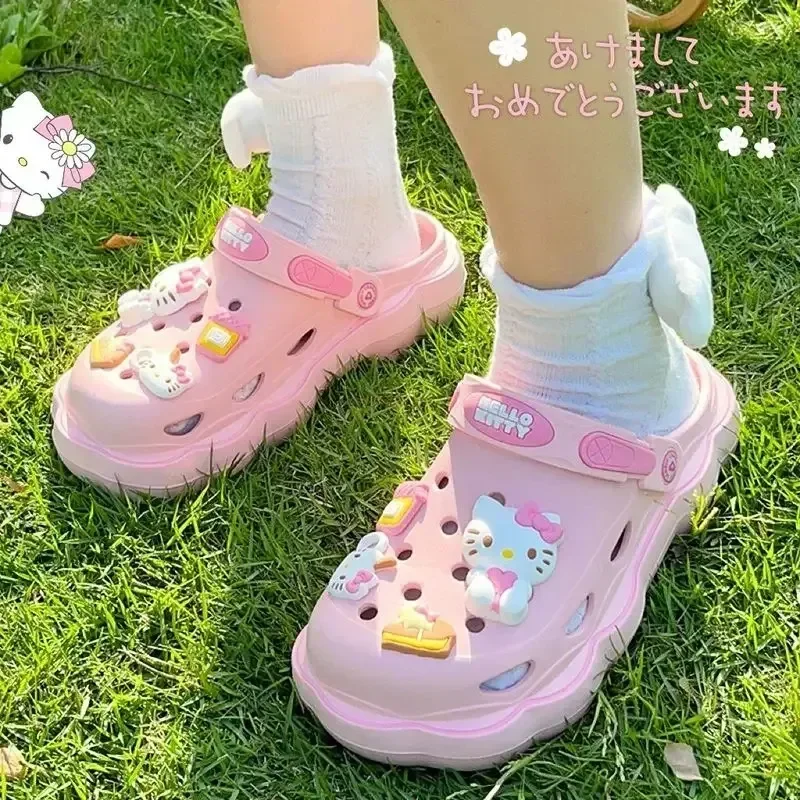 

Sanrio Hello Kitty Kuromi Cinnamoroll Clogs Cute Summer Kawaii Fashion Sandals Y2k Flat Shoes Anime Sanrio Slipper Girl Gifts