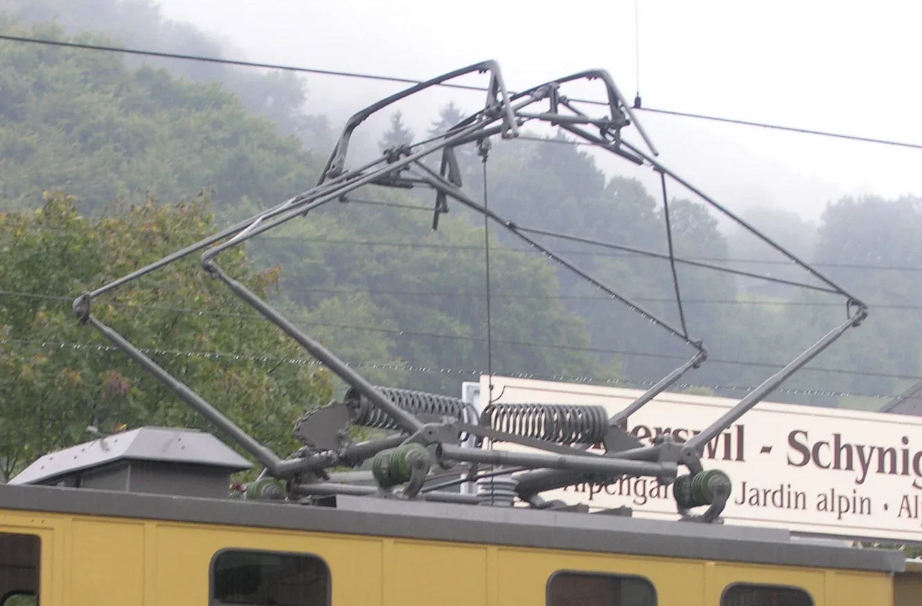 HO Ratio Train Electric Traction Antenna Pantograph For 1:87 Railroad Locomotive Train Accessories Power