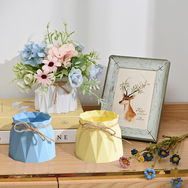 Modern Plastic Vases Home Decoration Anti-ceramic Vases Imitation Rattan Flower Vase European Wedding Modern Decorations Basket