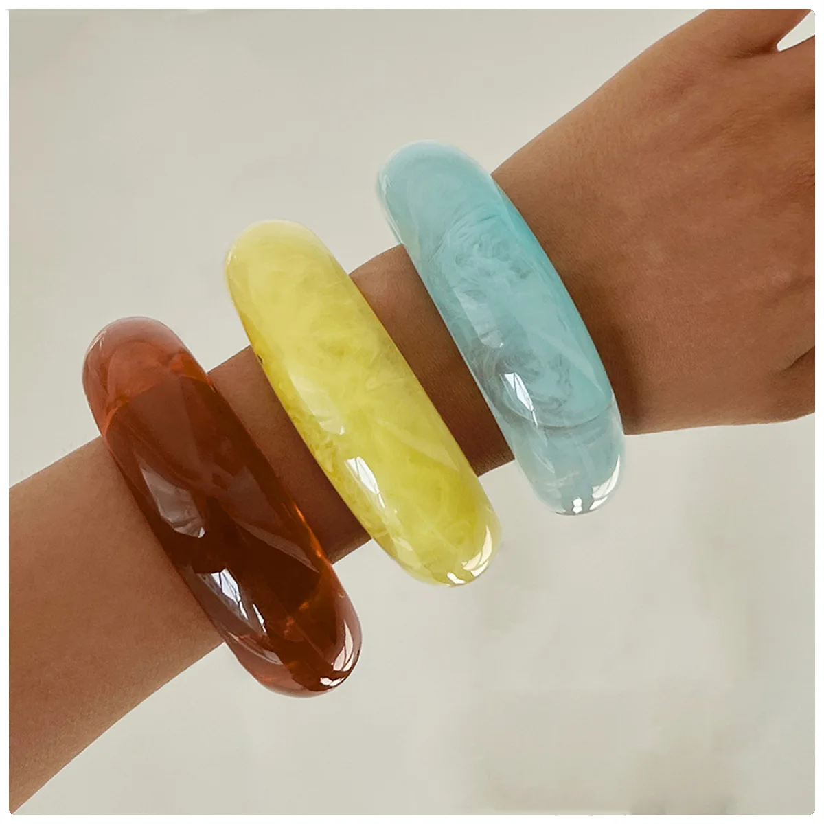 High Quality Geometric Semi Transparent Liquid Effect Bangle Irregular Chunky Handmade Wrist Ring for Women