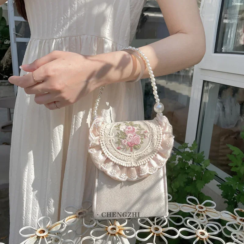 Vintage Embroidery Purse and Handbag Women Luxury Pearl Handle Totes Pink Flowers Clutch Evening Party Bag Small Designer Bags