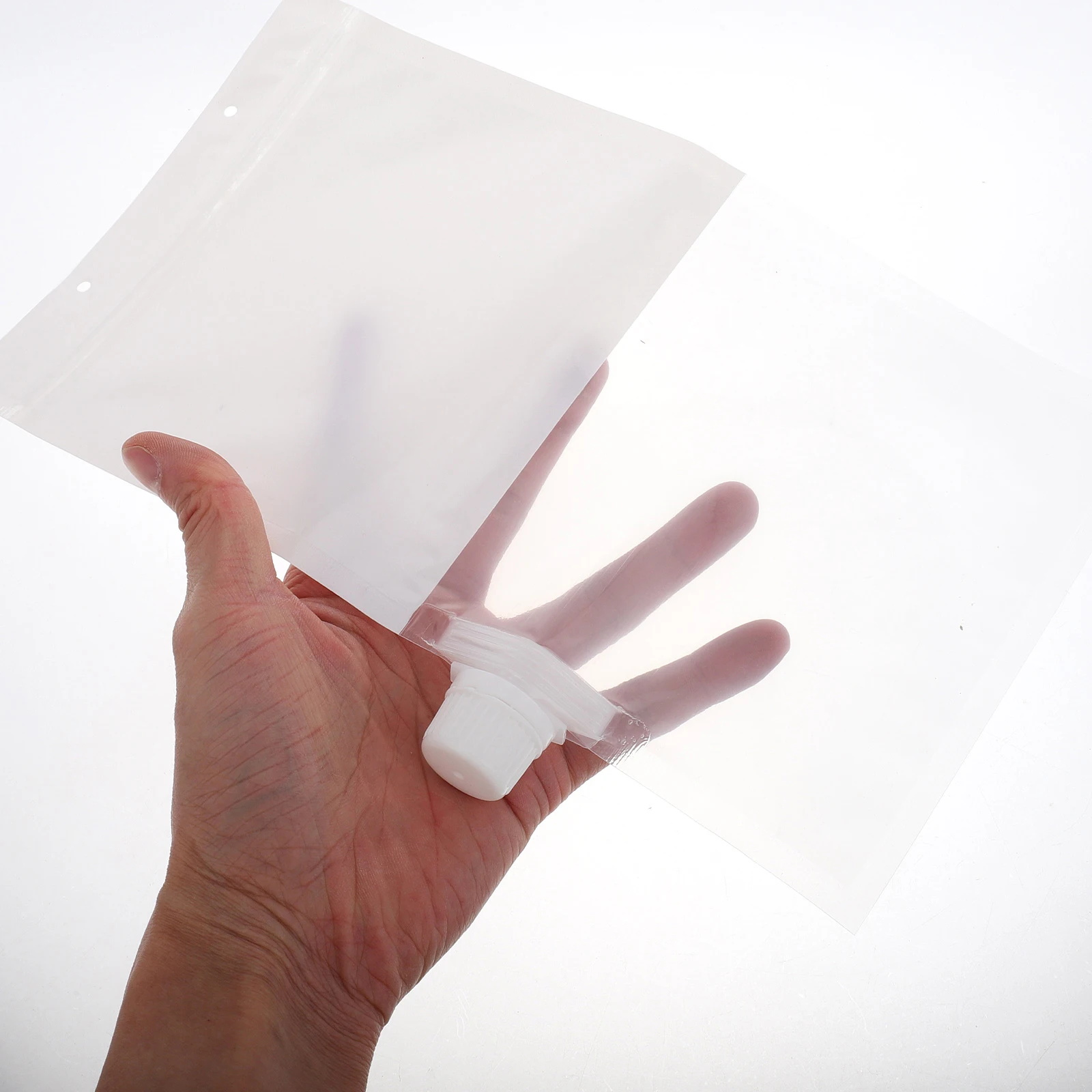 

15Pcs Hanging Dehumidifier Bags Reusable Absorber Pouch Closet Wardrobe Dehumidification Storage Bags Home