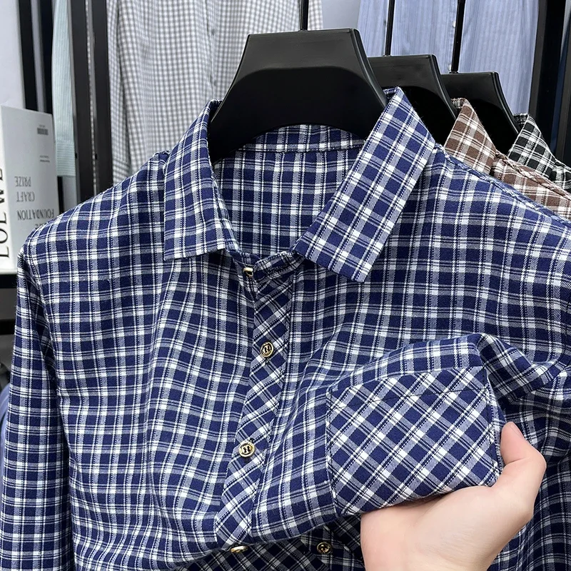 Mens Plaid Pattern Long Sleeve Button Down Shirts Casual Tops Breathable Lightweight with Chest Pocket for Men