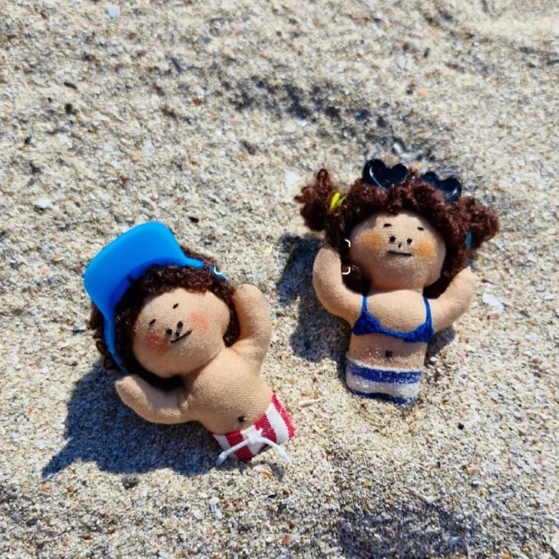

Sosoworks Jeju Island Beach Couple Keychains Boy Girl Pendants Ins Gift Korean Souvenir Available In Stock Toy Figure