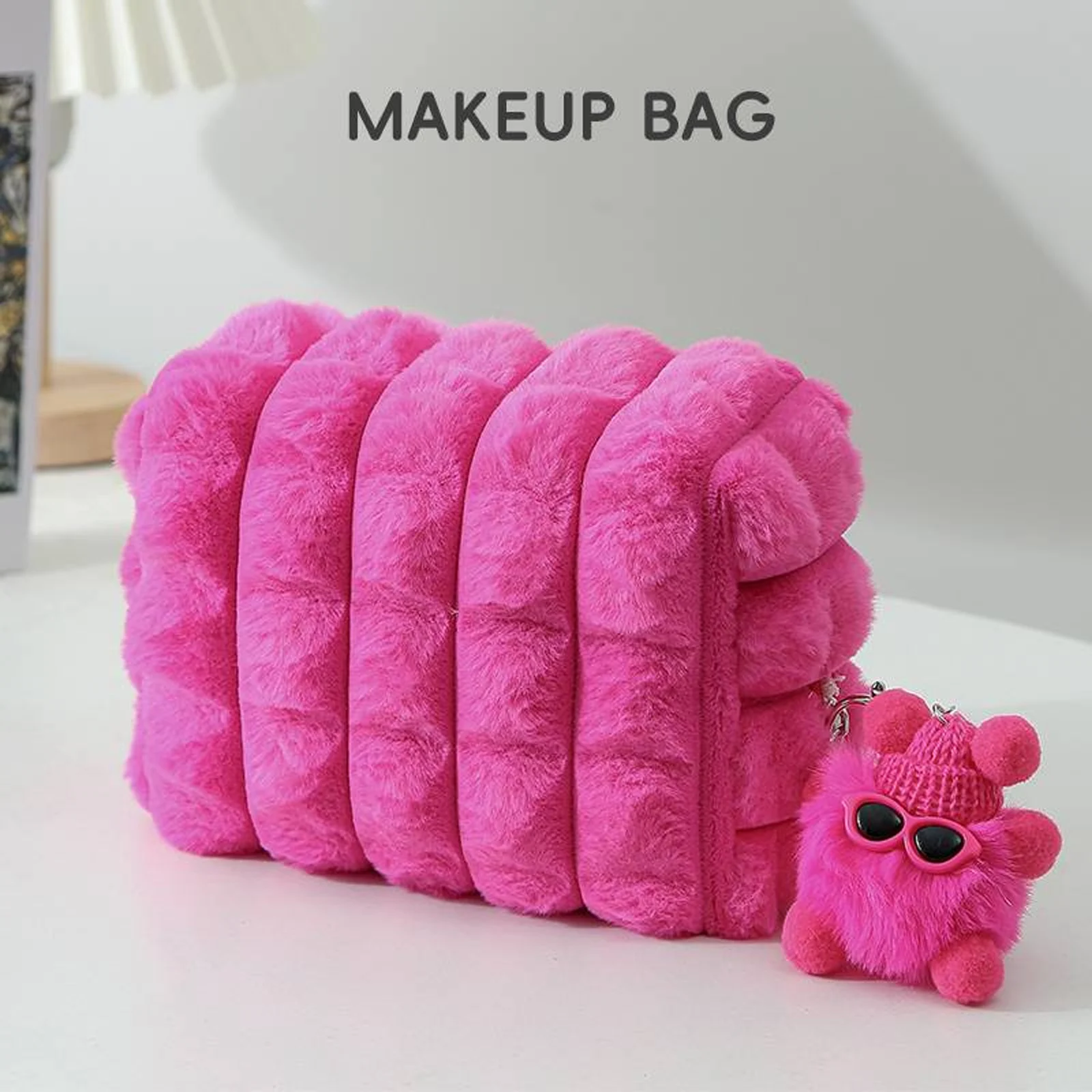 حقيبة مكياج لطيفة على شكل سحاب - مراجعة Travel Accessories Girly وسعره