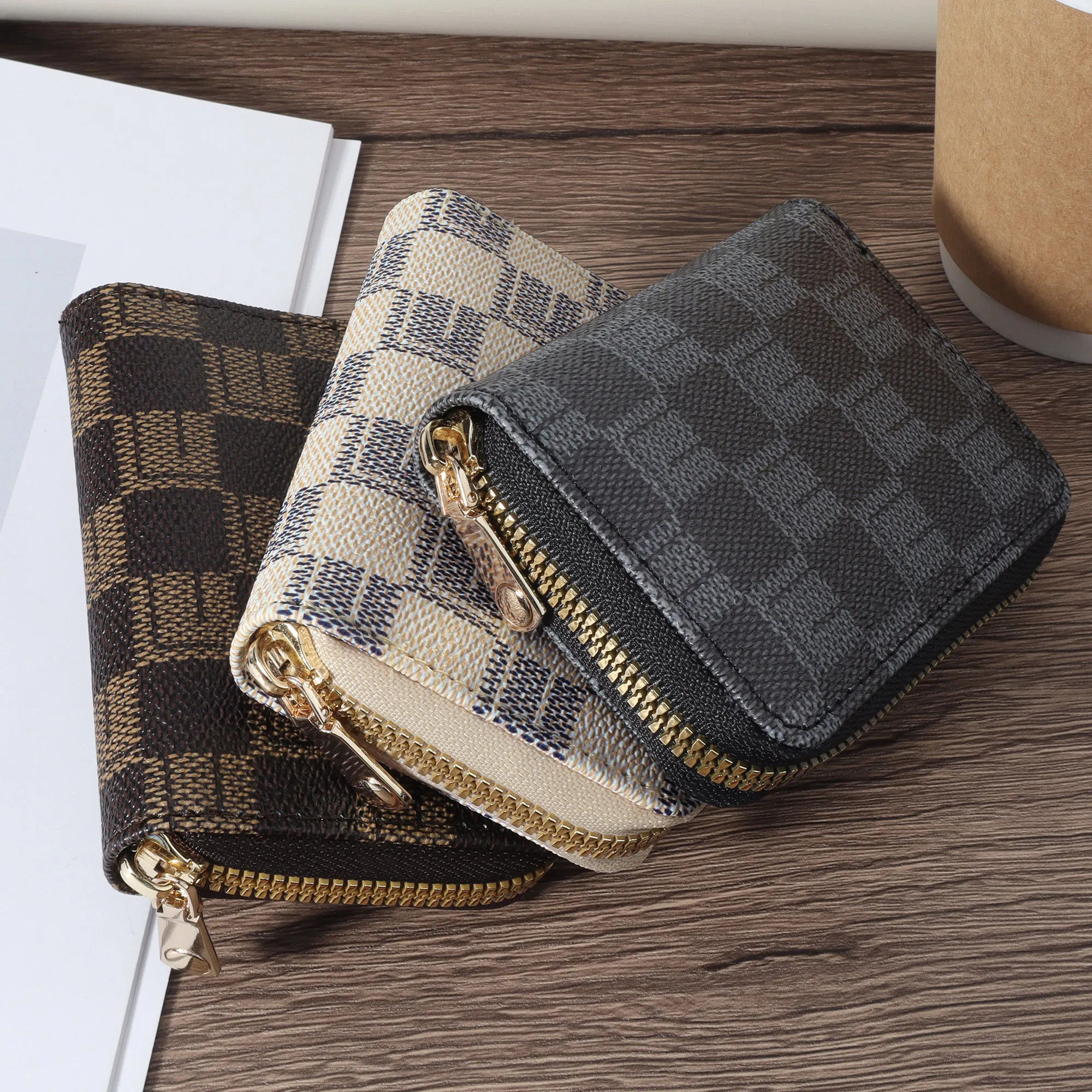 Women's Minimalist Short Wallet Zipper Around Casual Clutch Purse, Versatile Card Bag