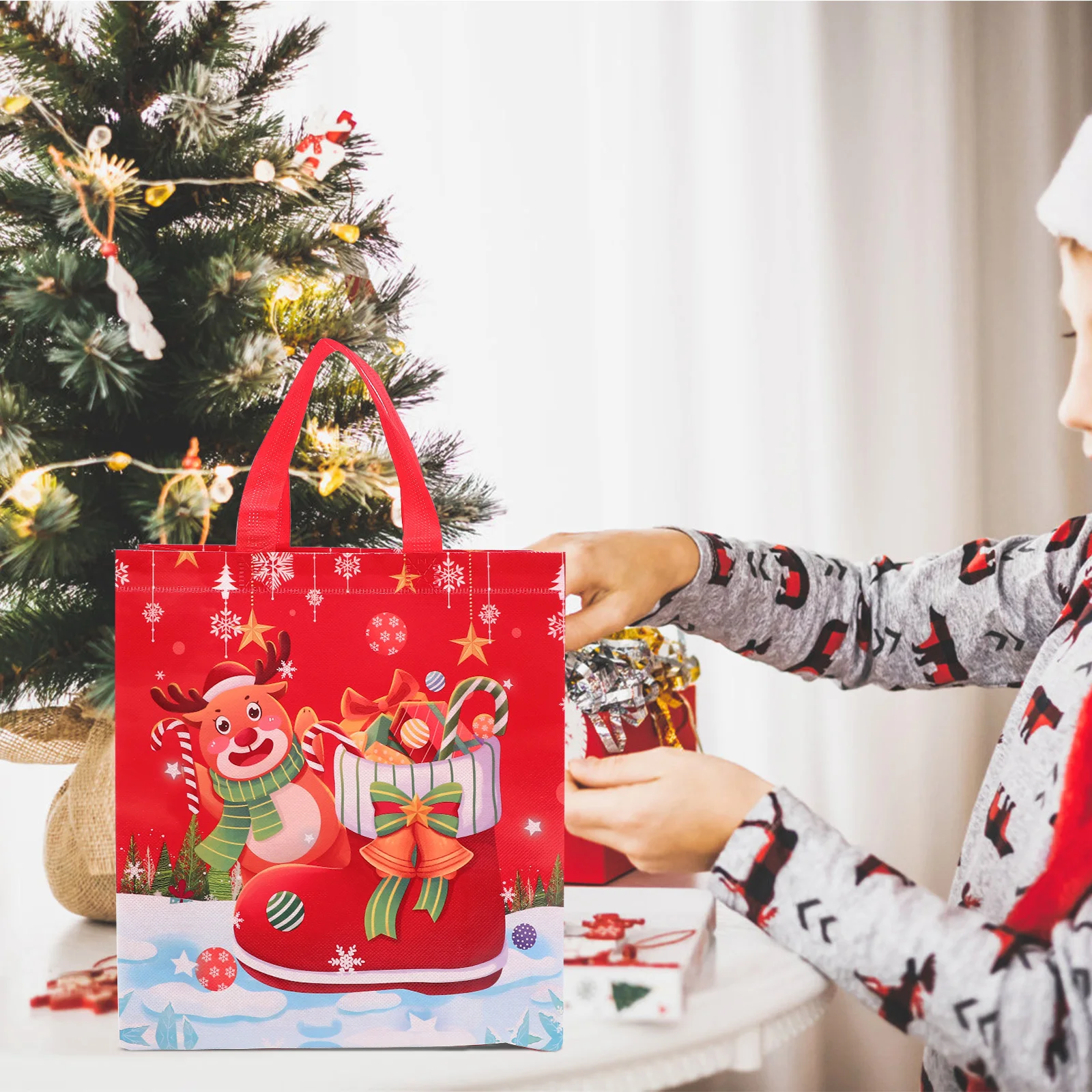 

8Pcs Christmas Tote Shopping Bags Non-Woven Durable Reusable Handbags Large Capacity Xmas Gift Bags Christmas Gift Handbags