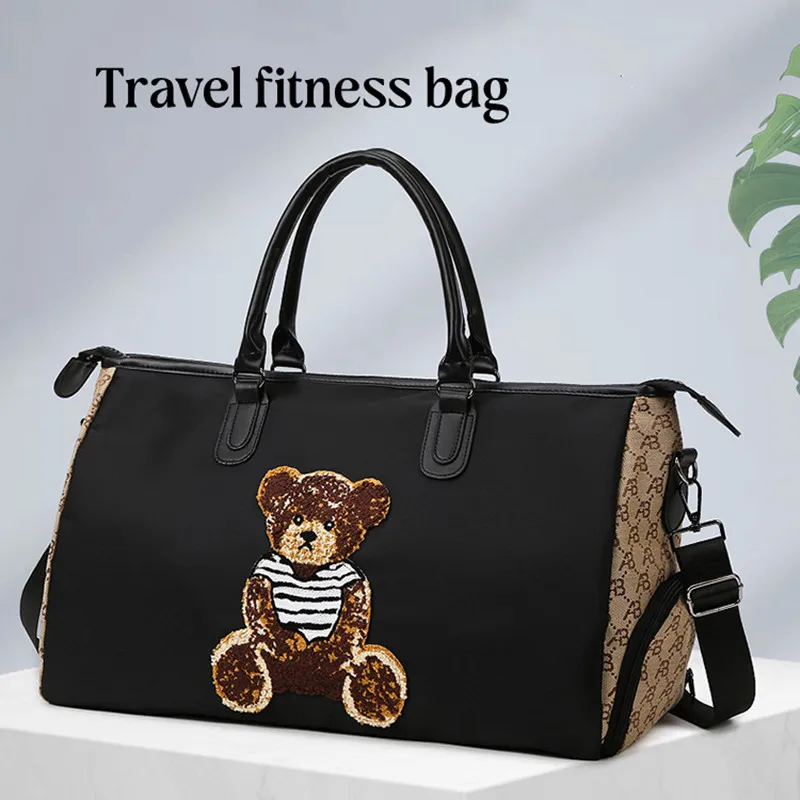 حقائب السفر، حقائب السباحة، حقيبة الصالة الرياضية، حقائب الظهر للياقة البدنية، حقيبة نسائية، حقيبة الكتف، حقائب اليد، حقيبة المدرب، حقيبة الترفيه الموضة