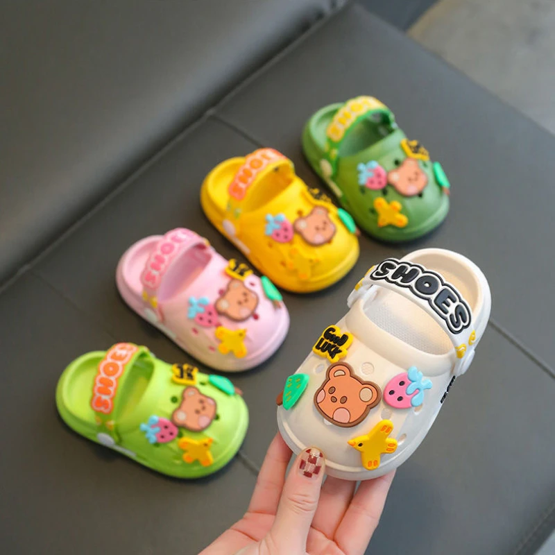 Children\'s slippers Bao head boys and girls flip-flops cartoon non-slip soft bottom indoor home baby cave slippers