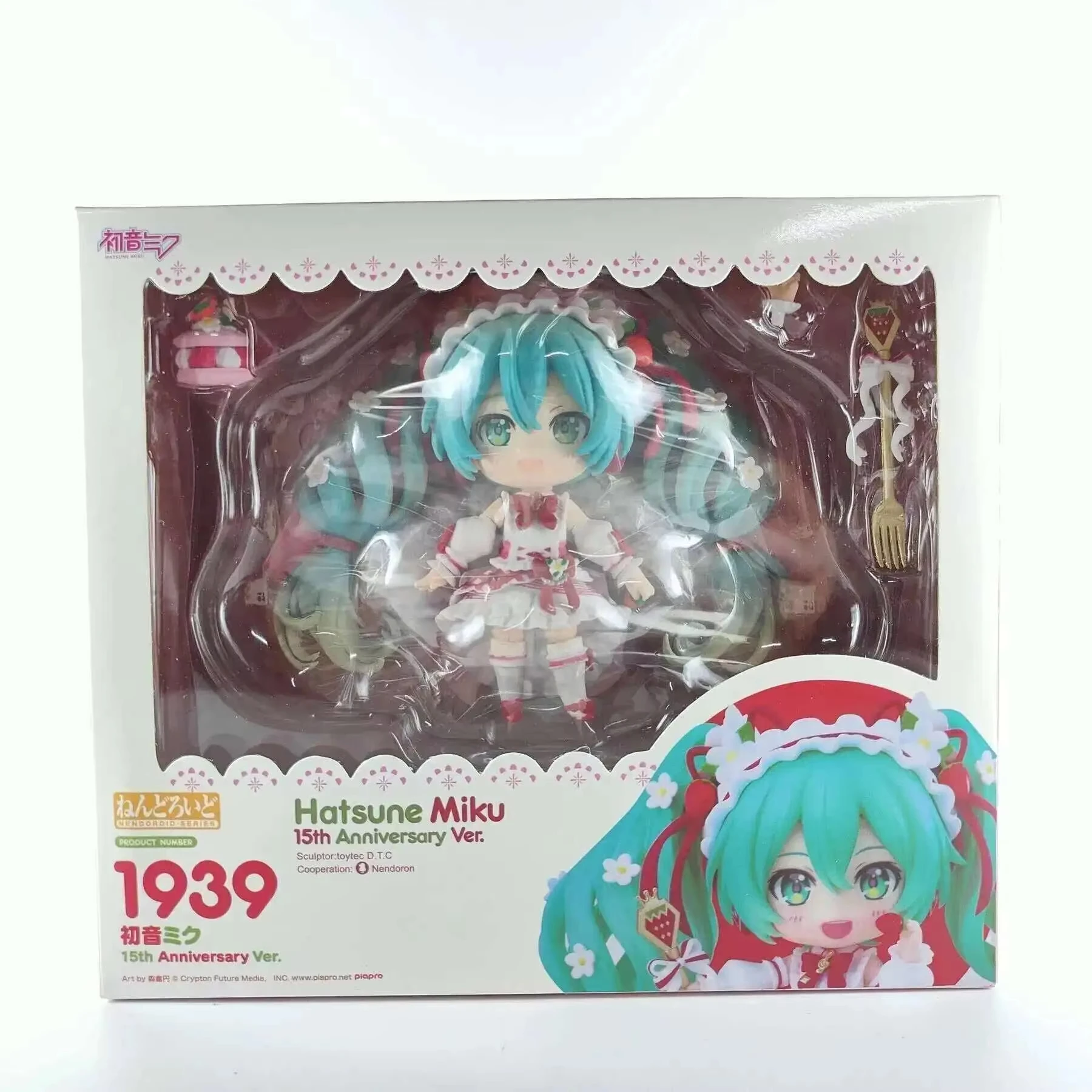 Figuur Hatsune Anime Miku # 1939 15e verjaardag Strawberry Miku-actiefiguur # 1940 PVC collectiemodel pop speelgoed cadeau