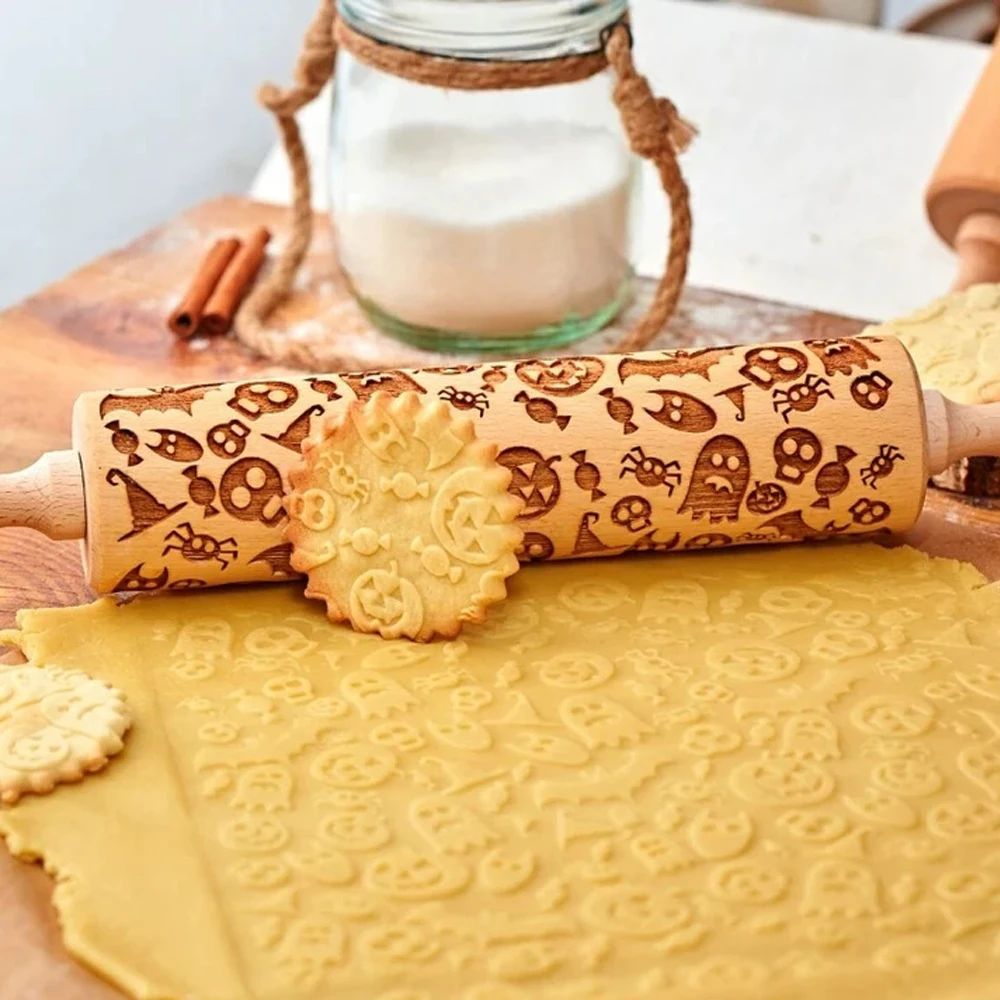 1pc 13.7in Wooden Halloween Rolling Pin With Pattern For Kitchen Pastry Baking Tools Deep Engraving Cookies Stamp Tool