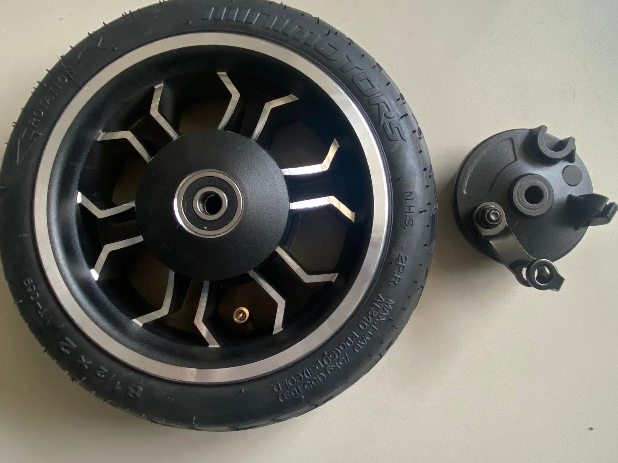 Front wheel with Brake drum for minimotors speedway leger pro /Dualtron mini pro electric scooter Accessories