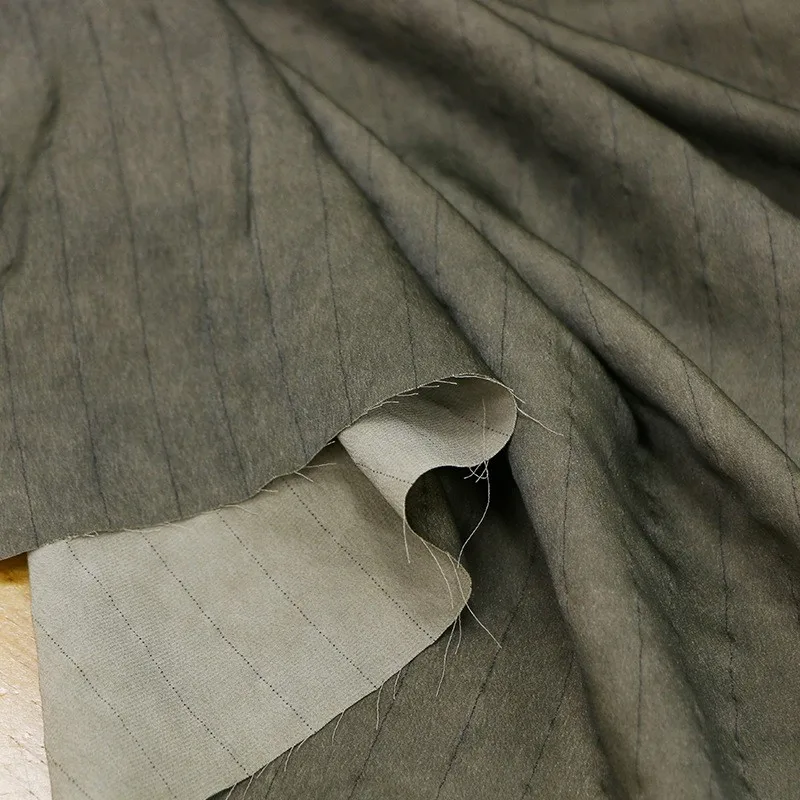 

22 momme yarn-dyed plain crepe satin soil-dyed silk striped fabric elegant Hanfu and cheongsam in multiple colors