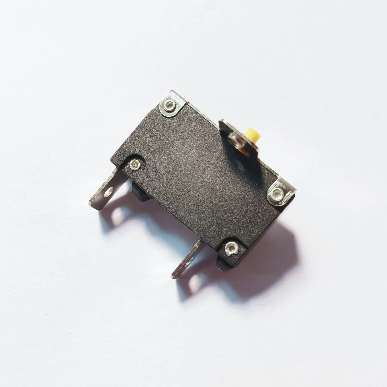 Original New 100% A-0702B 2.5A 250V Small Overcurrent Overload Protection Switch Belt Frame