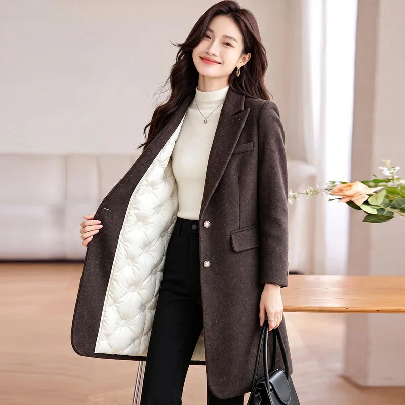 Women Elegant Shoulder Pad Wool Blend Overcoat Oatmea Single-Breasted Long Coat 2026 Winter Lady Commuter Street Outerwear