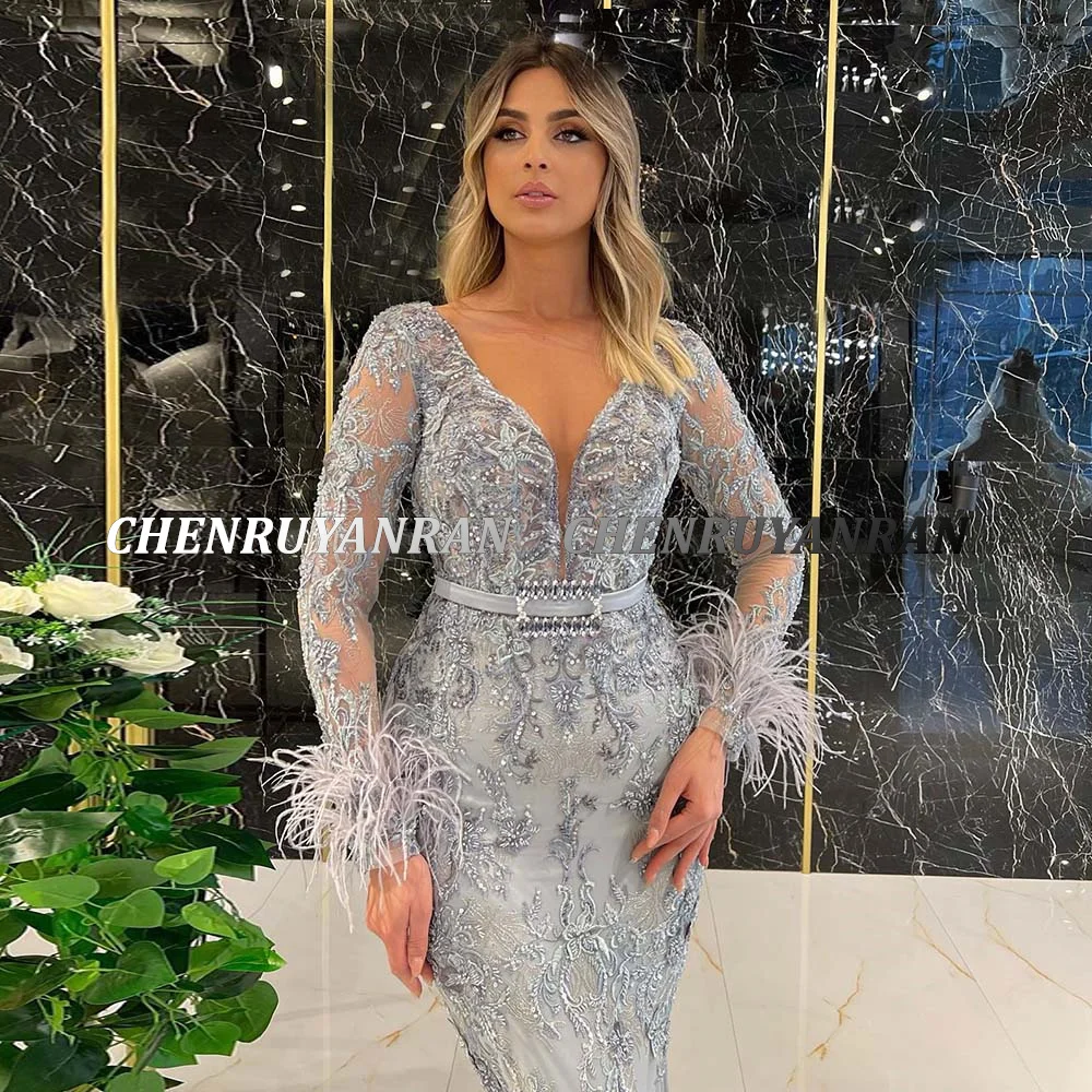 Silver Prom Dresses 2022 Women V-Neck Long Sleeves Feathers Evening Gowns Lace Applique Beaded  Sexy Mermaid Formal Party Dress