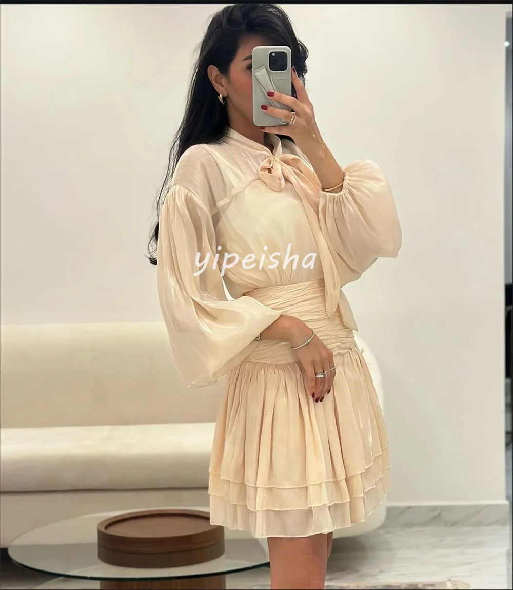 تخصيص جودة عالية الشيفون الطية Ruched المتدرج ألف خط عالية الياقة فساتين قصيرة فساتين مناسبة مخصصة الأحجام المتاحة