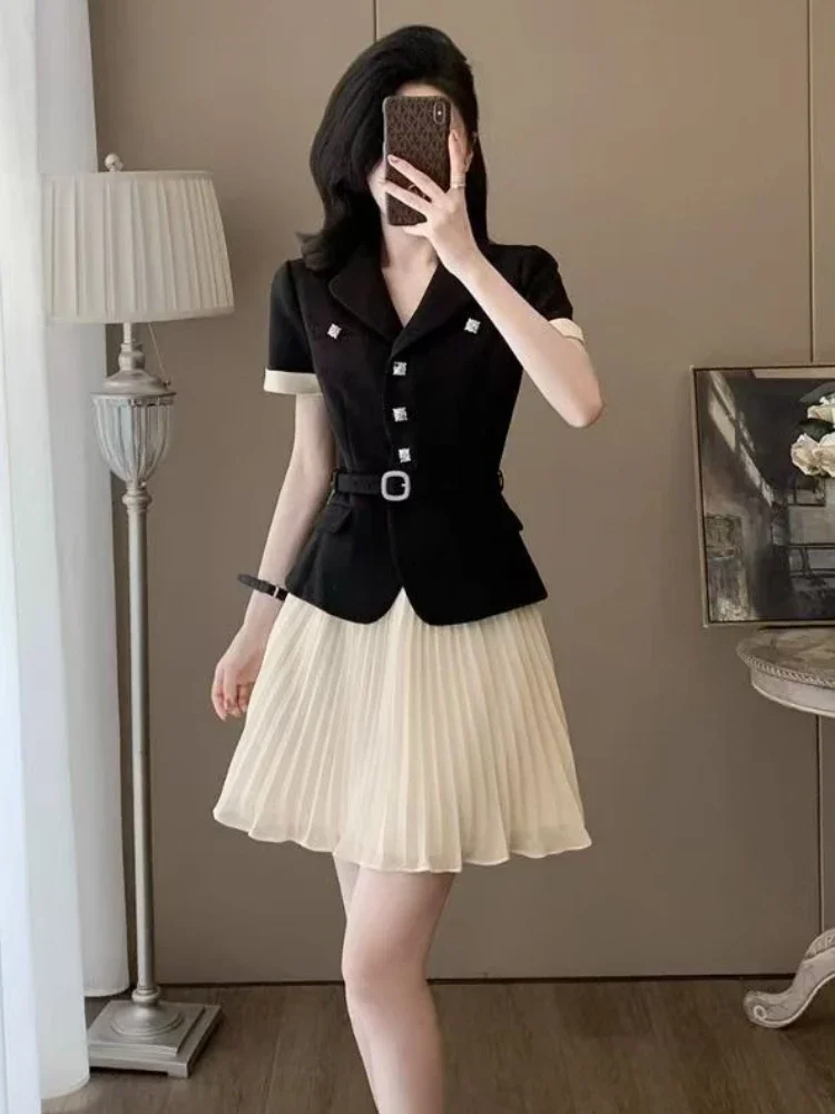 Pleated Skirt Female Outfits Vintage Clothing Trend 2025 Vacation Full Festival New In The Same Sets Women's Two Suits Piece Set
