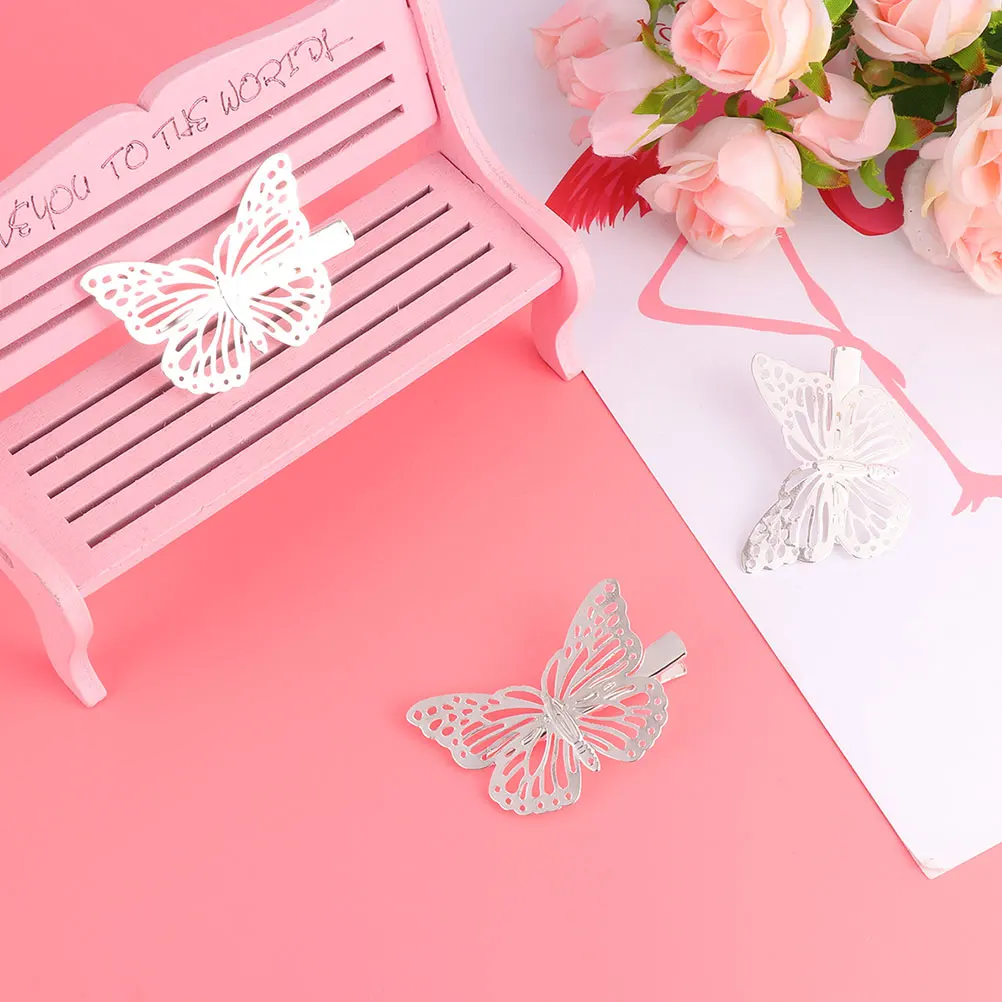 

20 Pcs Chinese Style Retro Butterfly Hair Clip Accessories for Festival Metal Clips Flat