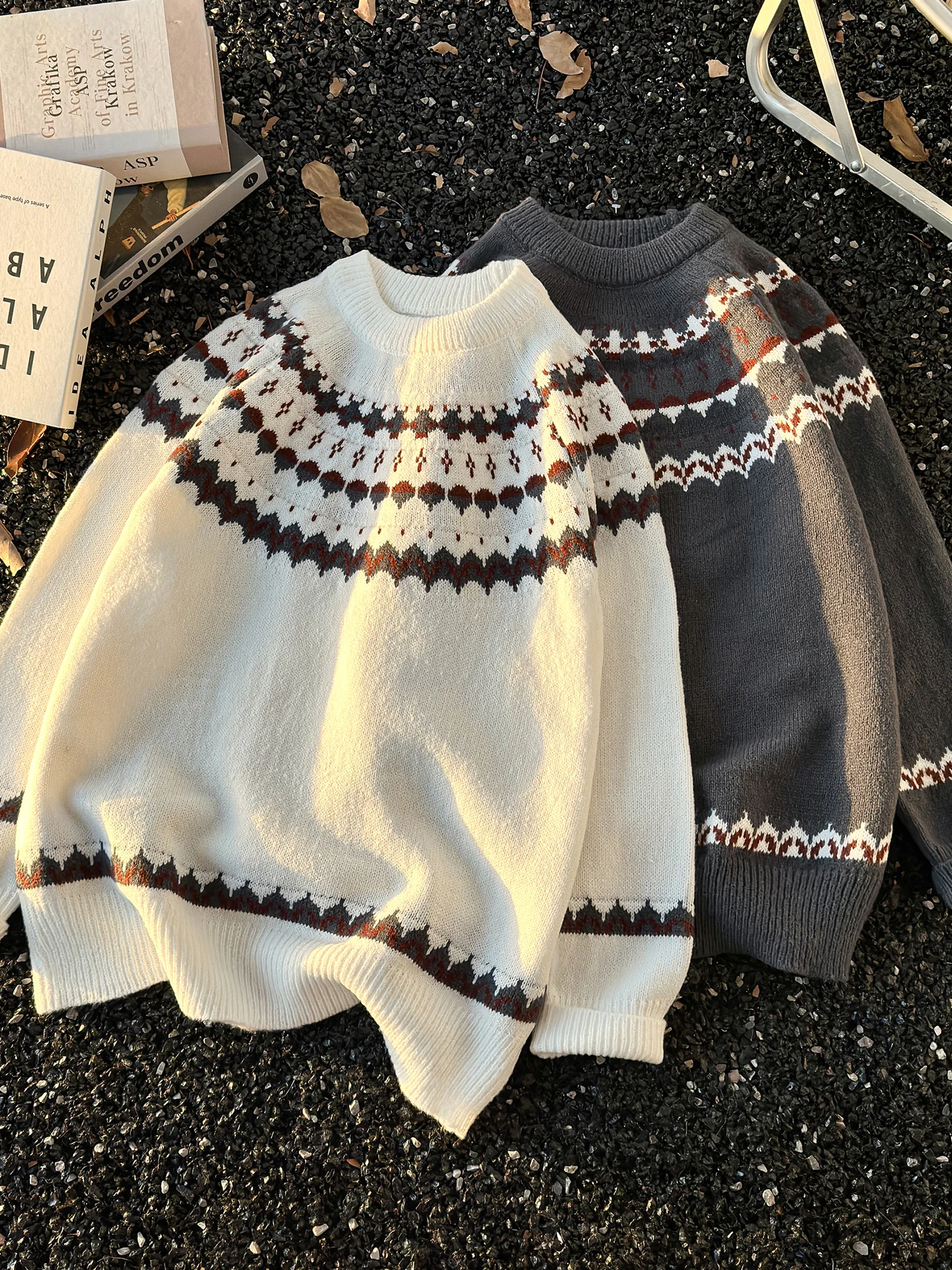 

Мужской вязаный свитер в полоску с круглым вырезом, винтажный, теплый, для подростков и студентов, повседневный, свободный крой, осень-зима