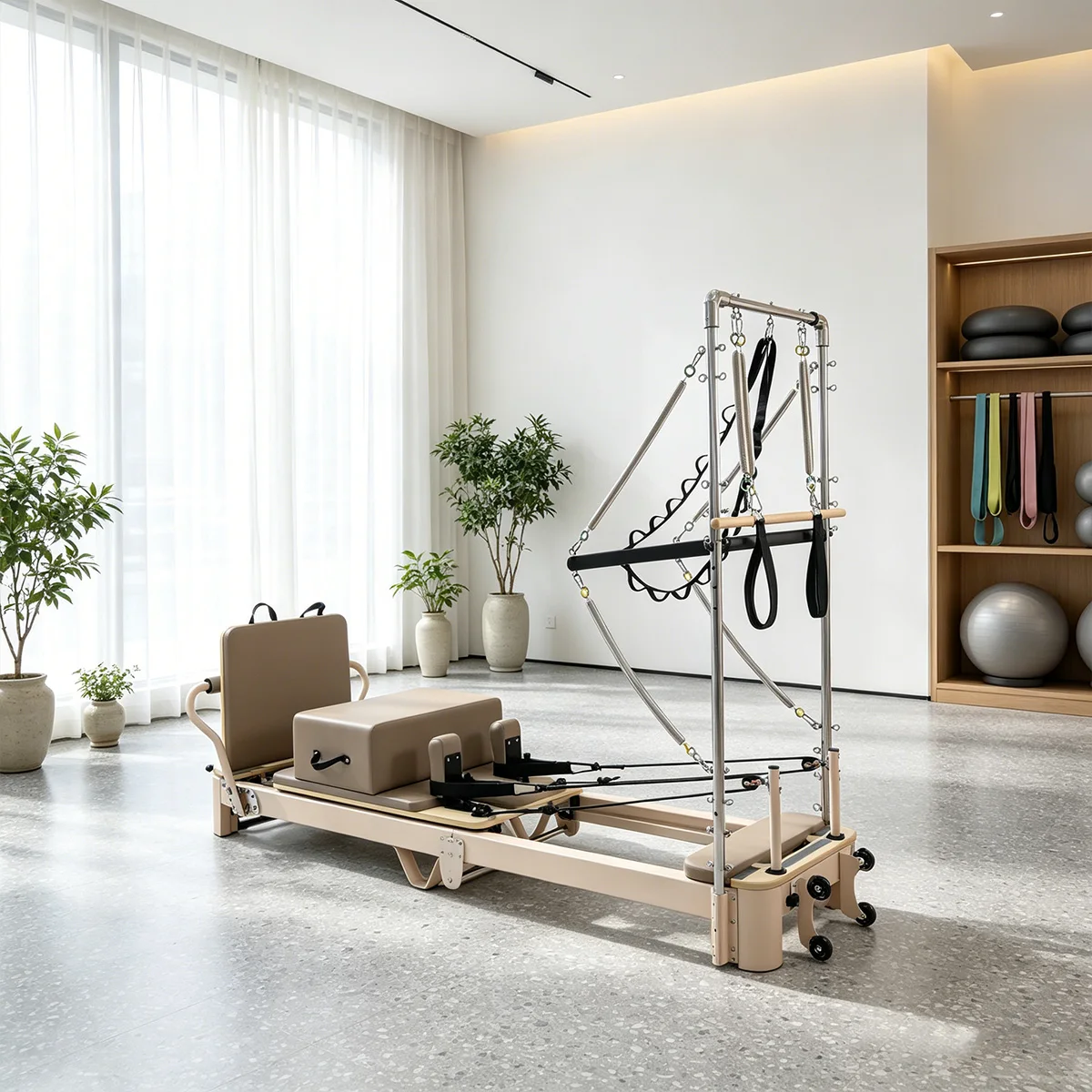 v*-Ochi Commercial Portable Adjustable Eco-Friendly Safe Aluminum Alloy Folding Pilates Reformer Half Tower Health Studio
