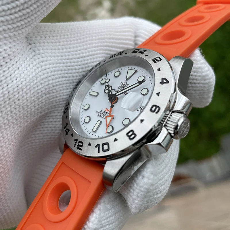 STEELDIVE Männer Automatische Uhr 41MM GMT Sport Mechanische Armbanduhr Taucher 30ATM Wasserdicht Leuchtende Stahl Lünette NH34 Sapphire