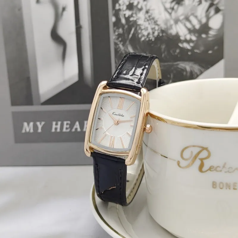 

Женские наручные часы с циферблатом из розового золота: вневременной стиль с темно-красным коричневым кожаным ремешком