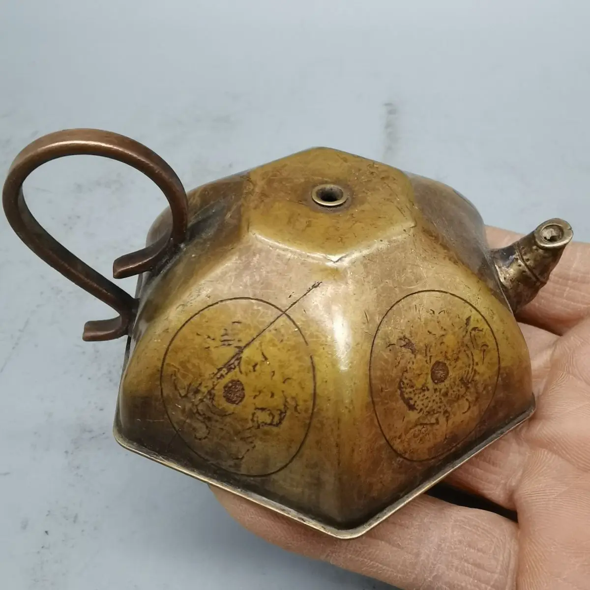 Antiques Miscellaneous Pure copper water droplets Calligraphy and painting supplies Round water droplets Water injection Inkston
