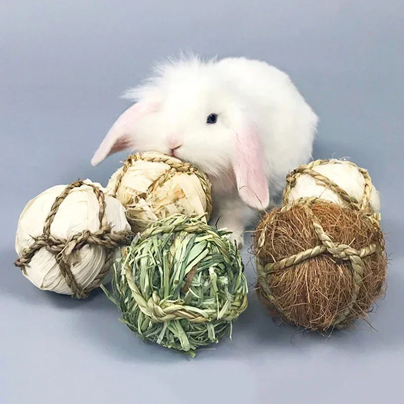 7CM Rabbit Ball Toys Bunny Treats Toys For Teething Small Animal Chew Toys Grass Ball For Dwarf Hamster Rabbits Guinea Pigs Ger