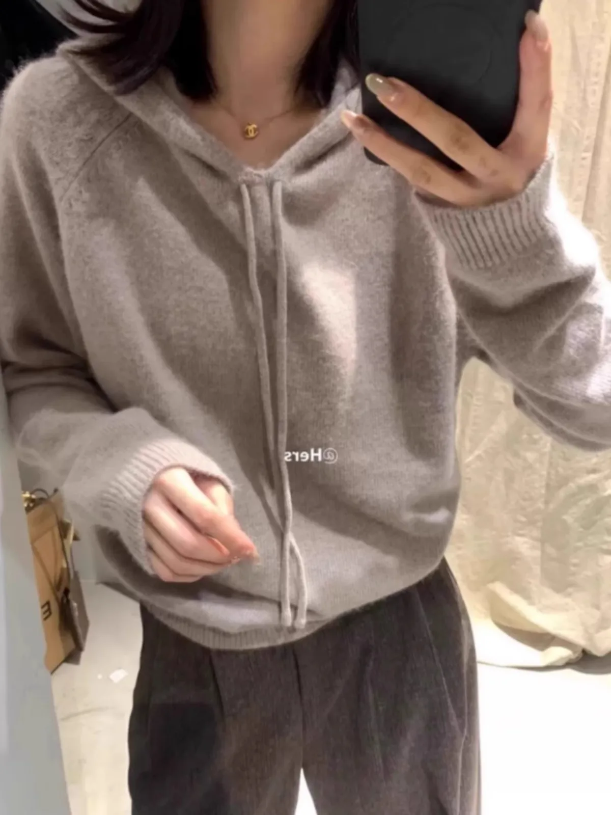 High-grade grey hooded pure cashmere knitwear women\'s spring and autumn lazy loose short sweater wool over a hoodie