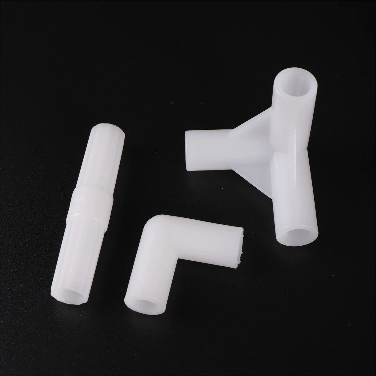 Plastic White Connector ID 8mm Straight Elbow Stereoscopic Tee Joint Garden Orchard Lawn Irrigation DIY Tent Shelf Pipe Fittings