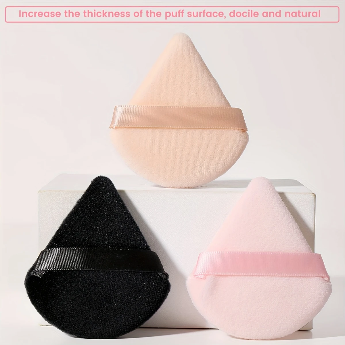 1 piece of soft and fine triangular fan-shaped powder puff for setting, with multiple colors to choose from