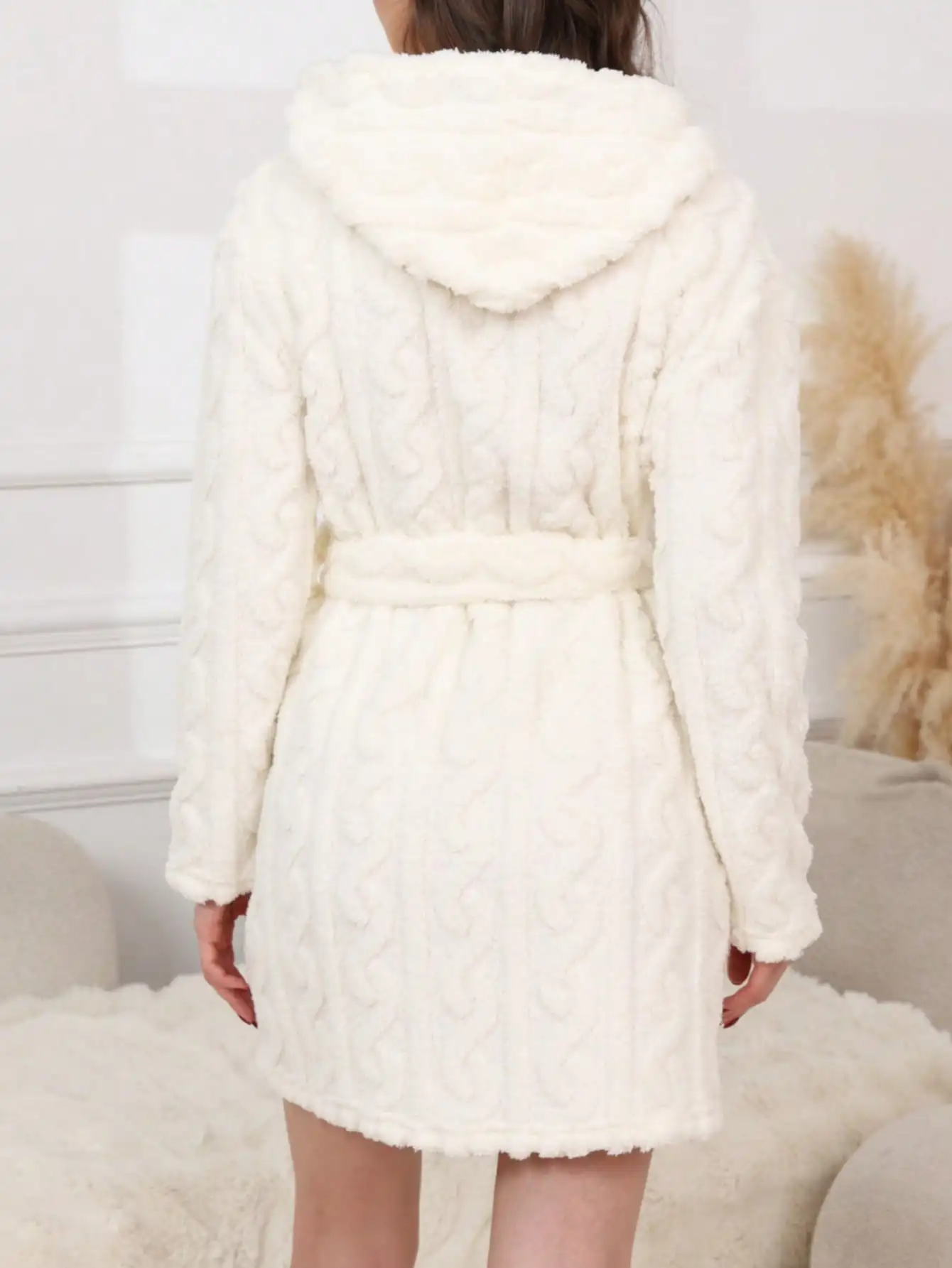 A solid color cardigan bathrobe for women's spring, autumn and winter, a simple belted nightgown and a home gown