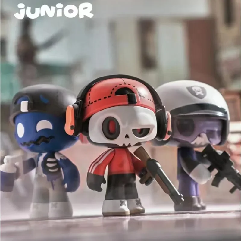 Mr.Bone Junior First Day Series Blind Box Mini Anime Figure Zombies Game scheletro Ornament Collectiontoy regali di compleanno Genuine