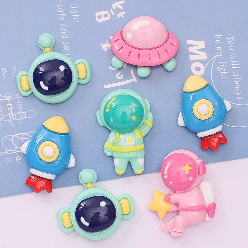 10 Pcs New Cute Mini Cartoon Astronauts, Spaceships, Rocket Resin Scrapbook Diy Jewelry Wedding Hairpin Decorate Accessories