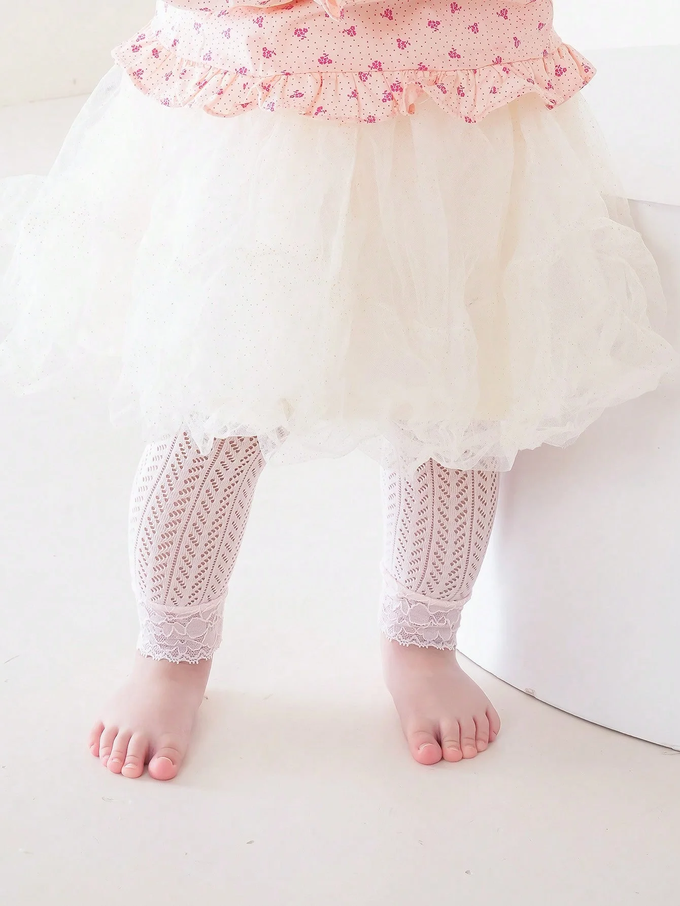 1Pcs Girls' Floral Lace Decoration Tight Pantyhoses,Summer Lightweight Mesh Breathable High-Elastic Leggings for Girls Aged 1-6Y