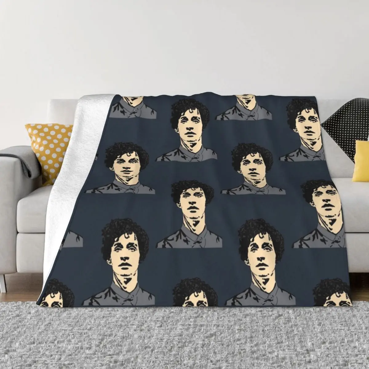 Robert Sheehan Print Throw Blanket sofa bed Decorative Bed Blankets christmas decoration Cute Blanket