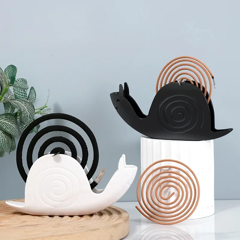 Snails Mosquito Coil Holder with Tray Animal Shaped Summer Household Fireproof Mosquito-repellent Incense Rack Home Decoration