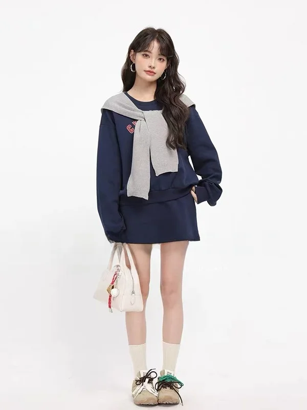 

plus Size 300 Pou Fat MM Anti-Aging Small College Sle Letter Print Top Skirt Two-Piece Set Women Winter Faion Outfit